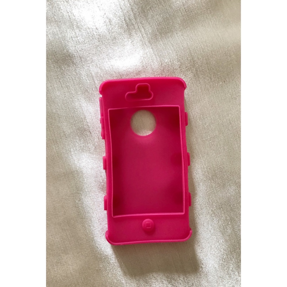 Hot Pink Silicone iPhone 4 Case